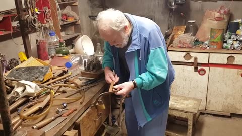 A söröcskés fiók erőszakos fölnyitása (2023-11-23)