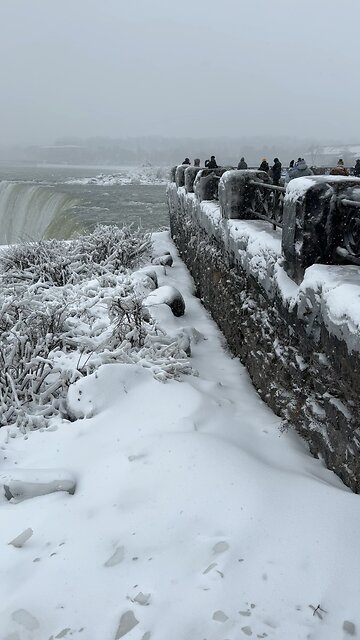 Frozen Niagara Falls 2025