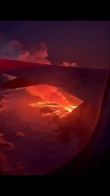 A normal commercial flight over Iceland looks like a tour of Mordor.