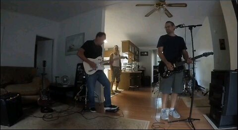 cover of BLACK SABBATH - PARANOID
