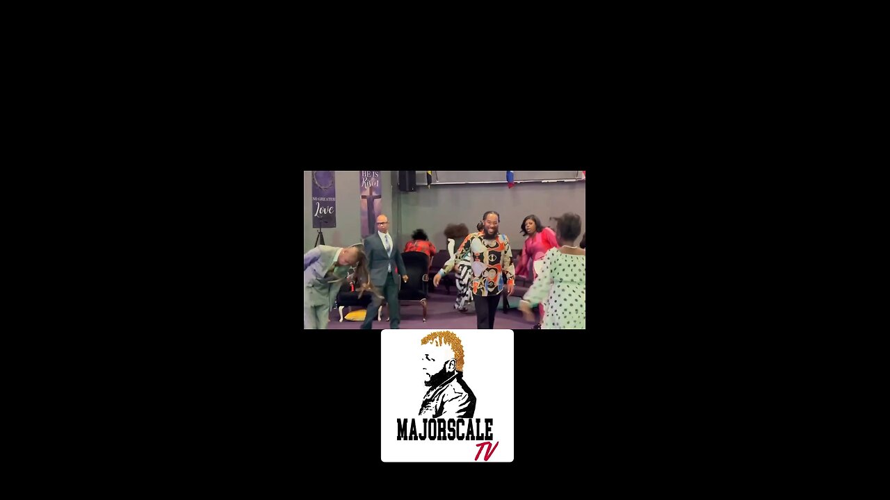 Dance y’all 💃🏽🕺🏾 praise break