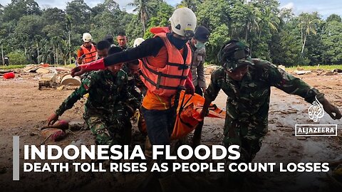 Indonesia floods death toll rises to 442 as people hunt for food and water