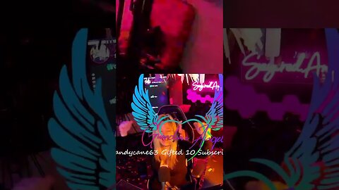 Filll my room with confetti! #callofduty #streamer #fyp