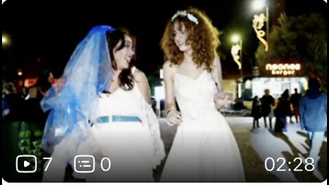 Halloween spirit takes over Türkiye's Izmir province, as residents impress with