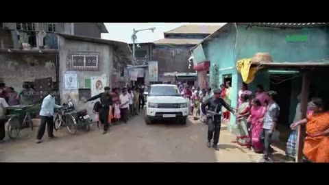 Kaala-Movie-Scene-Hindi-Kaala-Killa-s-Castle-Rajinikanth_360p (1)