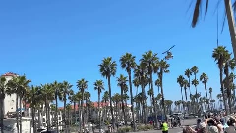 🤯😲 Watch This Helicopter Crash Near A California Beach! | FeedMyCuriosity