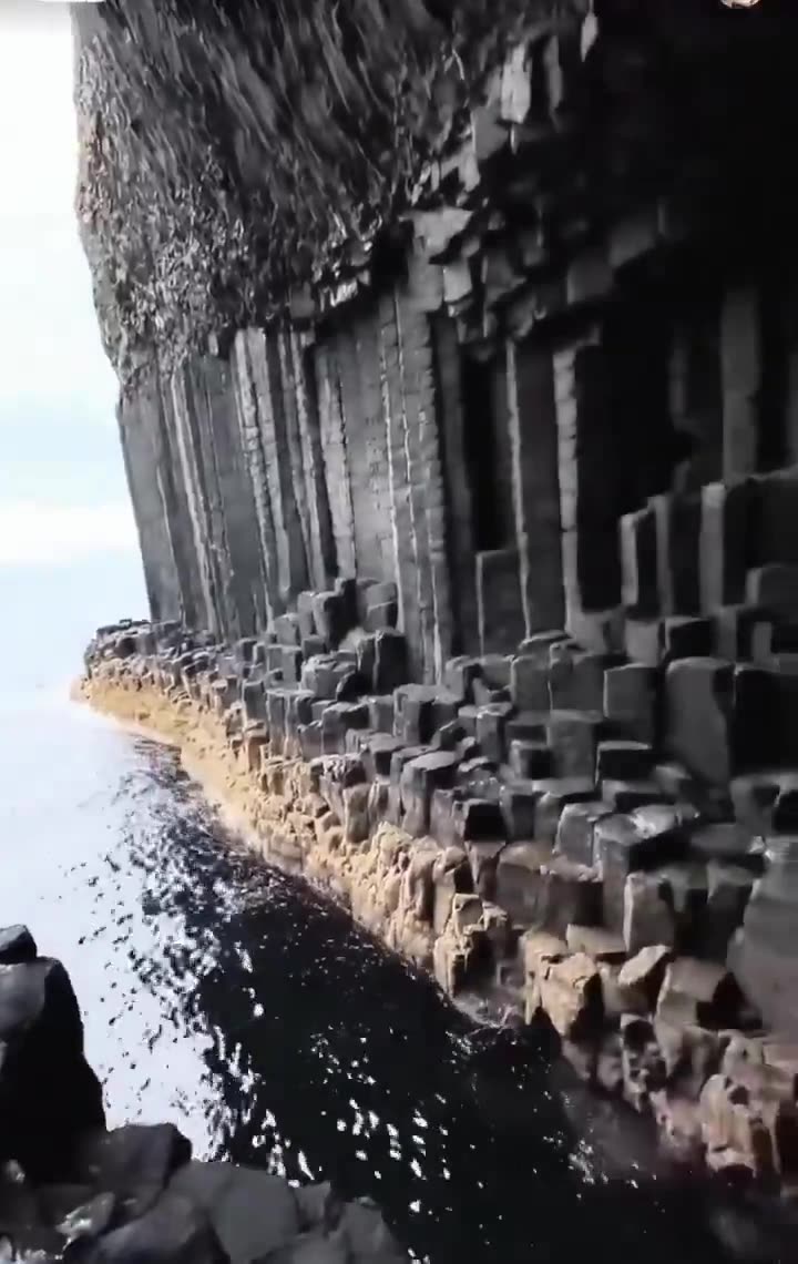 Fingals Cave, Scotland.