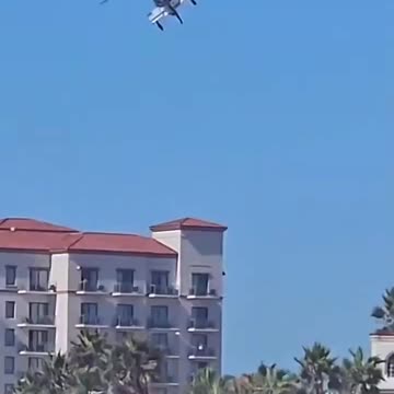 A helicopter crashed after taking off in seconds as a result of a technical defect in Los Angeles