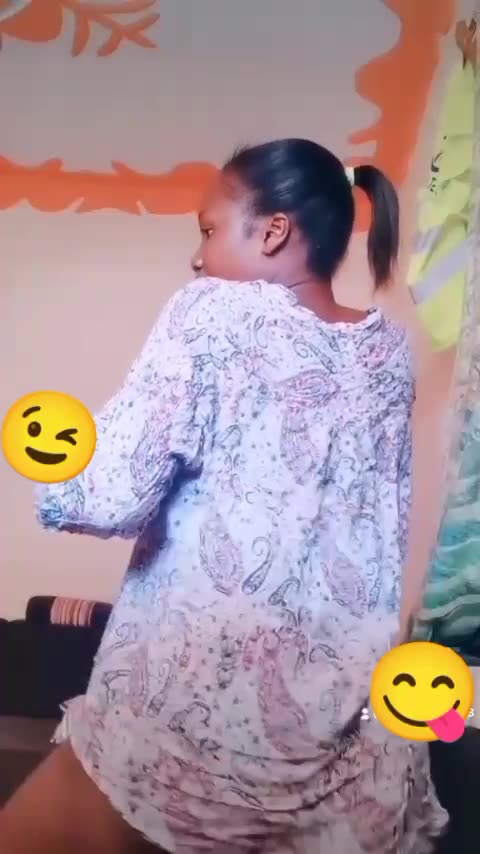 MY BIG SOFT ASS DANCE.