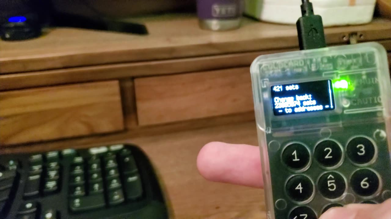Bitcoin Hardware Wallet Tutorial - Using ColdCard's Air-Gapped Feature