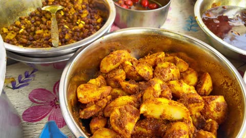 Extremely Tasty Chicken 🐔 Puffed Rice Masala|Bangladeshi Street Food 🇧🇩🇧🇩