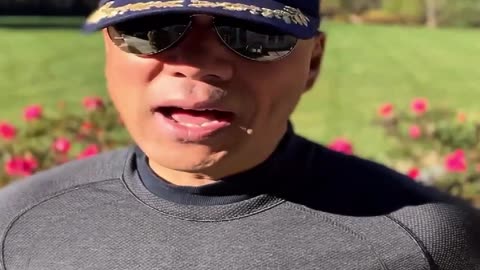 20221112文贵先生GETTR¹： #老领导 总结： #中共搬起石头砸自己脚！1. 想用病毒干倒西方，中国GDP一年损失三万亿美元，过去几十年老本基本干完，中国人民死亡人数是全世界几倍以上