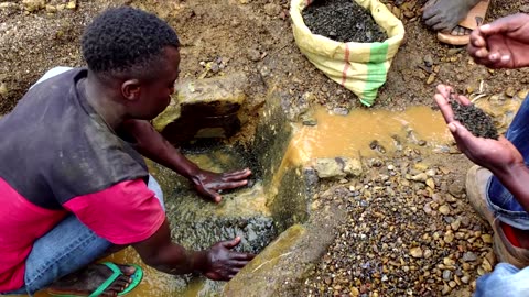 Congo jails three Chinese citizens in illegal mining crackdown