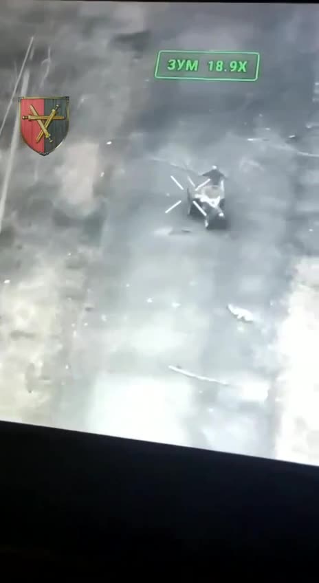 Ukrainians Laugh at Russian Soldiers in a Spot of Bother