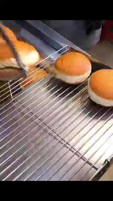 Selling 4,000 Donuts a Day?! Best American-Style Cream Donuts in Korea! 🍩🇰🇷🔥 #shorts