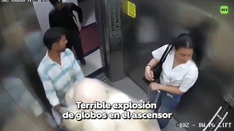 Aterrador accidente con globos de gas en un ascensor