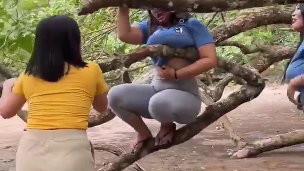 She has good friends
