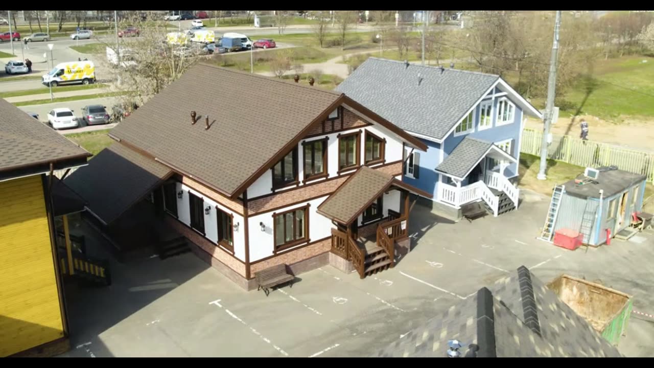 «Строительство индивидуальных и готовых домов: профессиональные решения от компании»