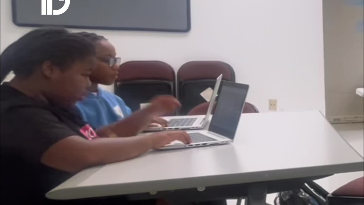 #Georgetown Grad's Secret_ GPT to ACE your Documents!