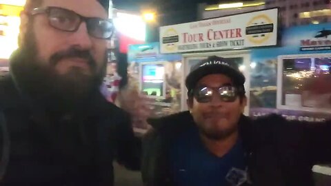 🟡 Las Vegas Strip & Karaoke