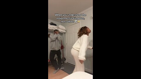 Dance Tiana & Izzat 🕺🏾💃🏽 #praisebreak #Home