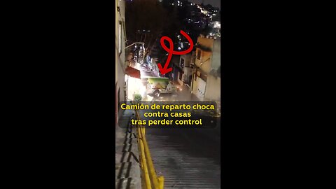 Camión de refrescos pierde el control y causa el caos en la 'bajada del diablo'