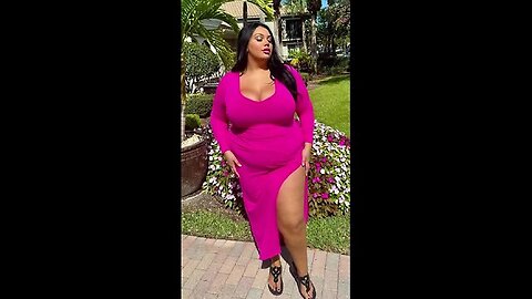 SoFlo Aspasia ~ Tall Plus Size Glamorous Curvaceous Model ~ Bio #shorts