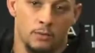 Mahomes Reflects on Kelce's Future and Playoff Hopes