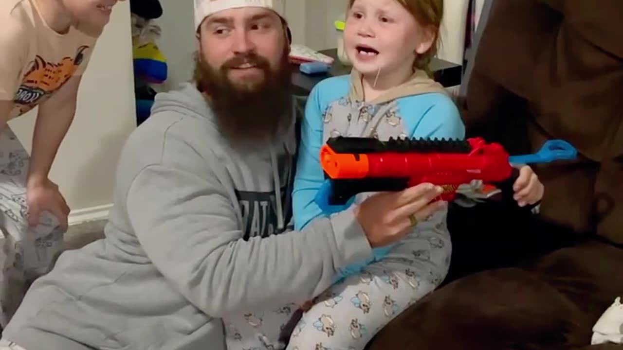 Dad Uses Nerf Gun and Dental Floss to Pull Out Daughter’s Tooth #reelsinstagram #abraakadabrashow