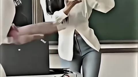 College & Teacher 👩‍🏫 #trending #edit #dance #challenge #viral #teacher #reels #shorts #abdieditt