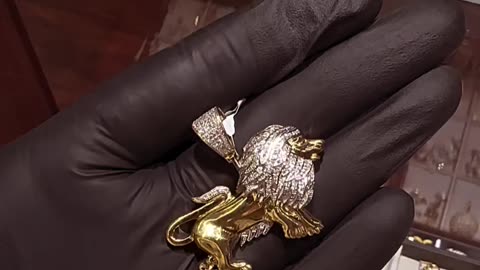 10K Yellow Gold Lion Diamond Pendant