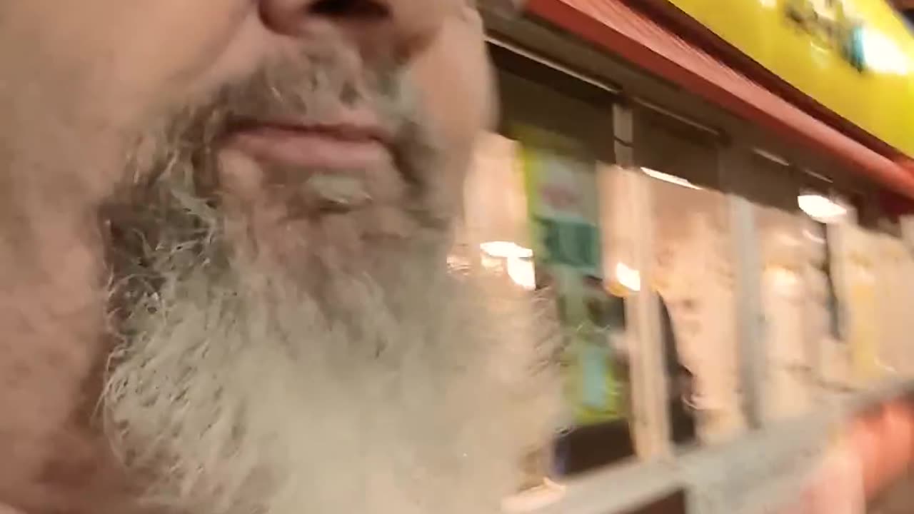 Darn steering wheel holders #ourtruckinglife #truckdriver #reallifetruckers #truckinlifestyle