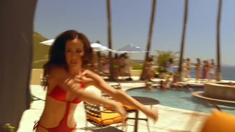 Sexy Maggie Q In Bikini Easily Seduces Man And Snaps His Neck