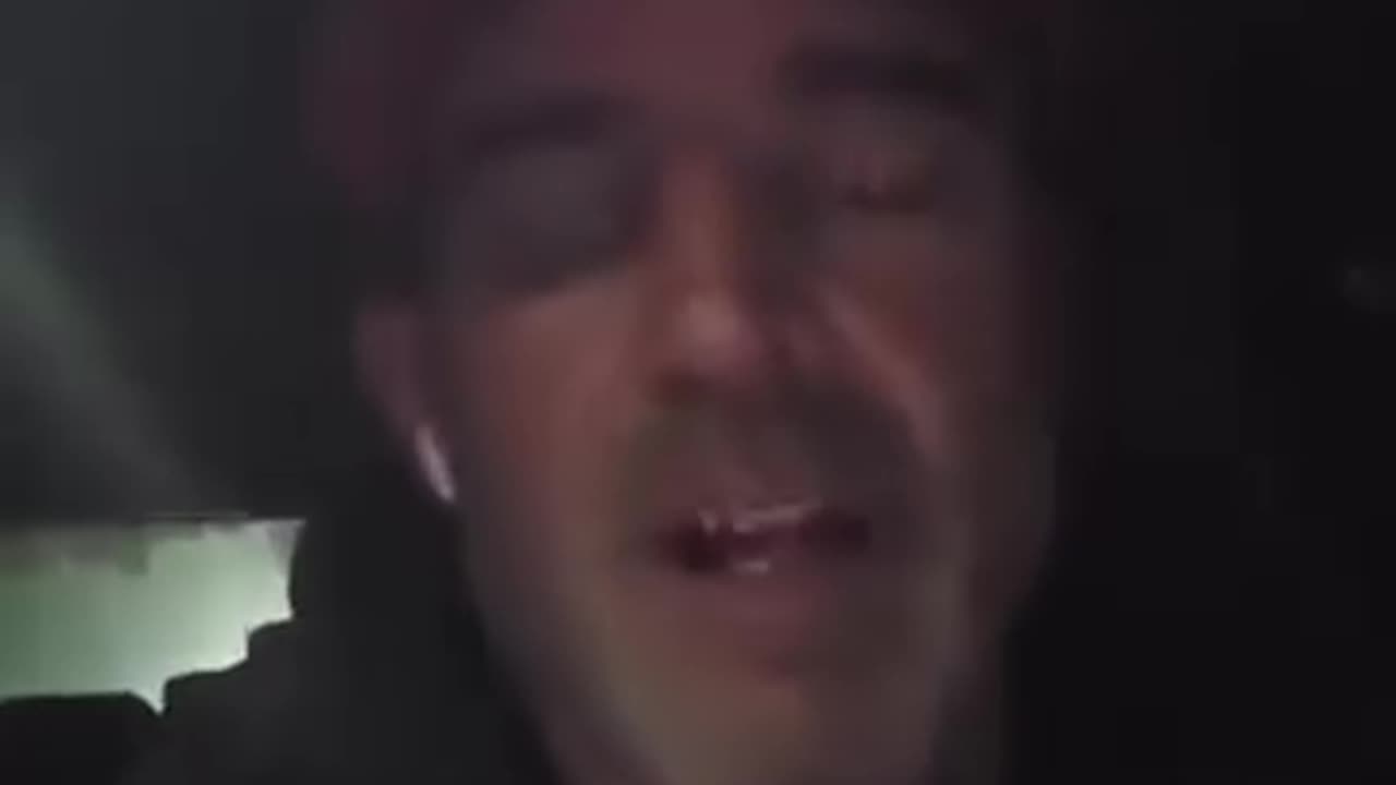 Darcey media: Universal ostrich farms barricaded by RCMP