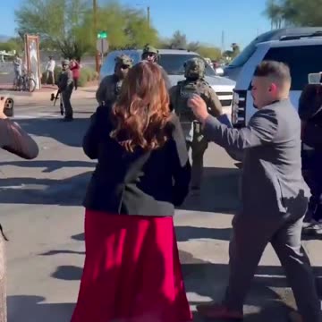 🤡 Dem. Rep Adelita Grijalva caught OBSTRUCTING ICE Agents in Arizona