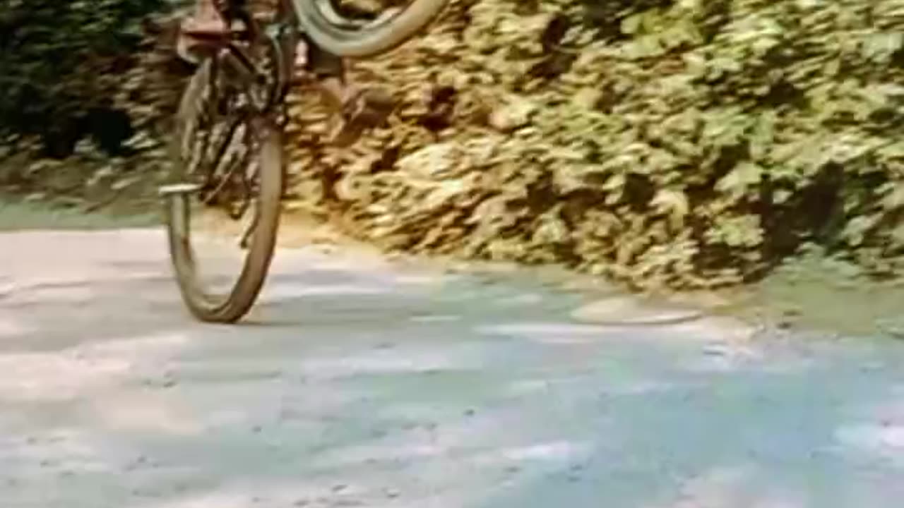 Super fast cycle riding