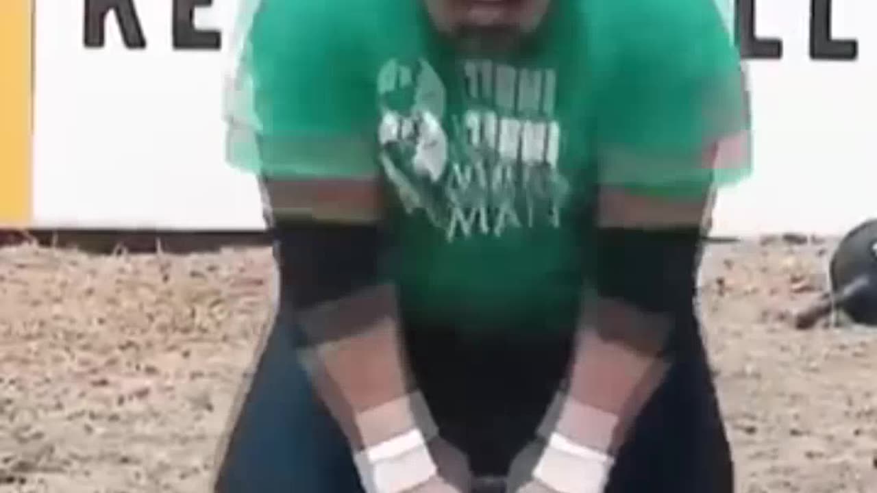 Brian Shaw Destroys the Kettlebell Throw