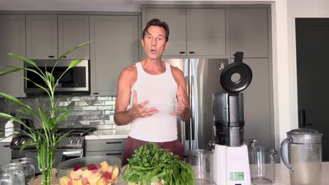 Green Juice Recipe To Lose Weight After Thanksgiving Dinner!