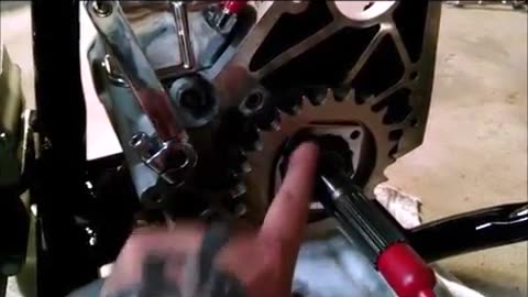 INSTALLING CUSTOM HARLEY CHOPPER TRANSMISSION SPROCKET