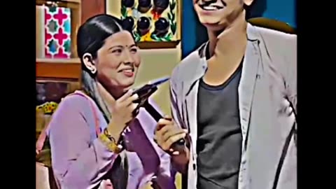 true 😍💕 She Was Talking to Her Phone… But He Had the Mic! 😂