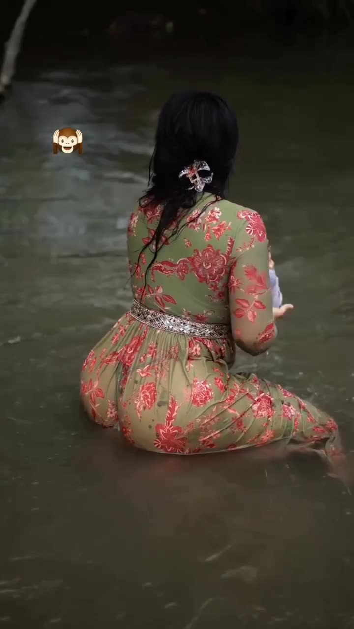 💯❤️ Doing Laundry The Traditional Way 🍑👀