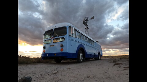 1953 Kenworth Pacific Bus: New Colors and Partsam Lights!