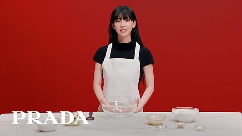 Prada Holiday: Karina’s Gingerbread Cookies