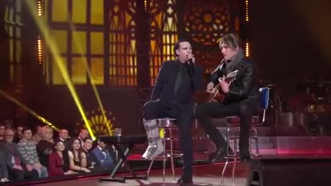 Marilyn Manson and Tyler Bates performing Sweet Dreams (Acoustic) live on italian TV show MUSIC