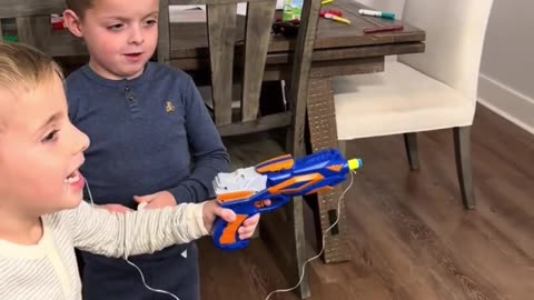 Fun way to remove a baby tooth (YouTube AntonioBuddy)