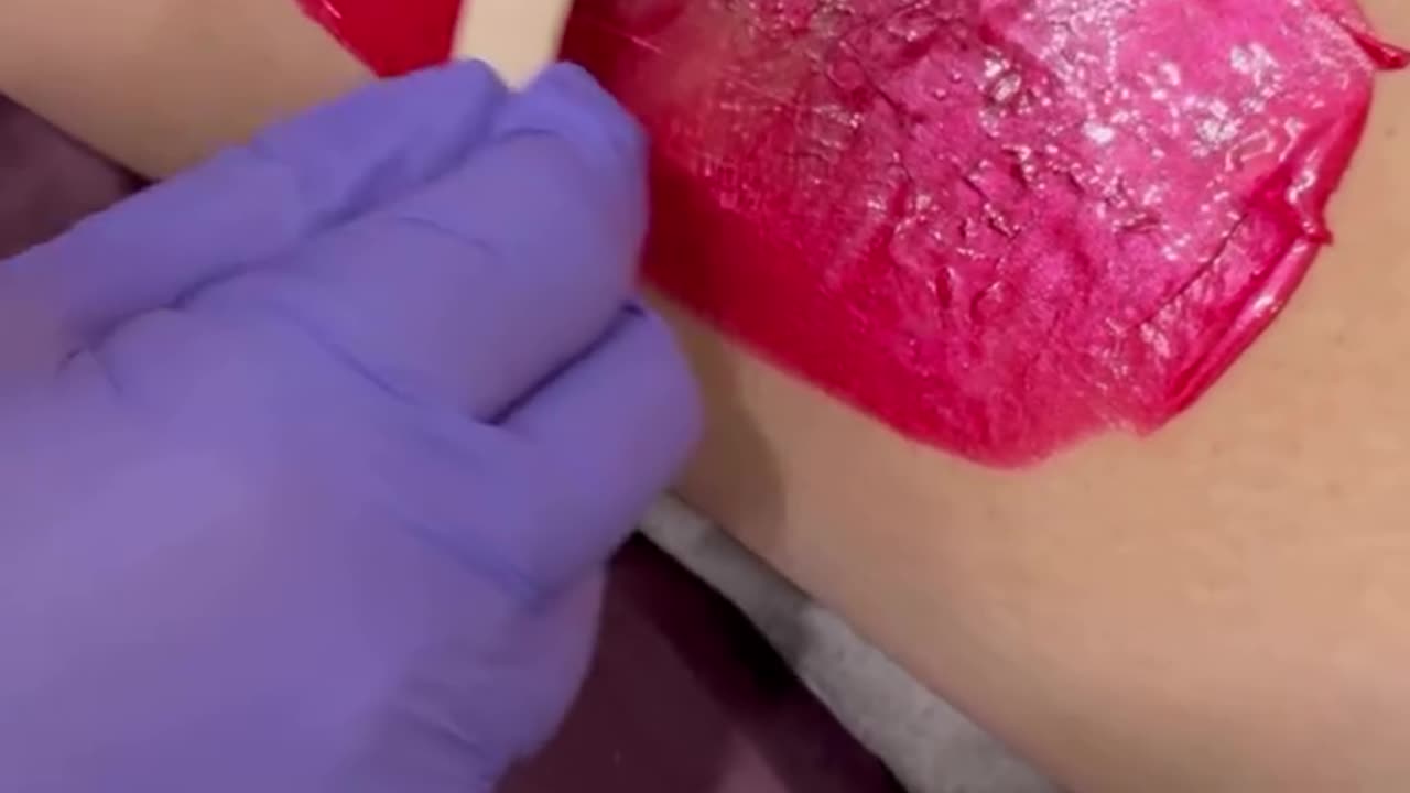 Underarm Waxing with Sexy Smooth Cherry Desire by @bornhumanesthetics | Gentle & Effective Wax