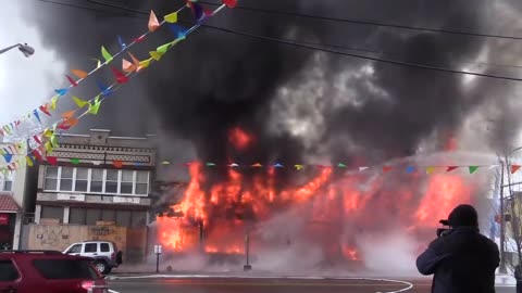 MASSIVE FURNITURE STORE FIRE! 5th Alarm Fire NHRFR North Bergen, NJ