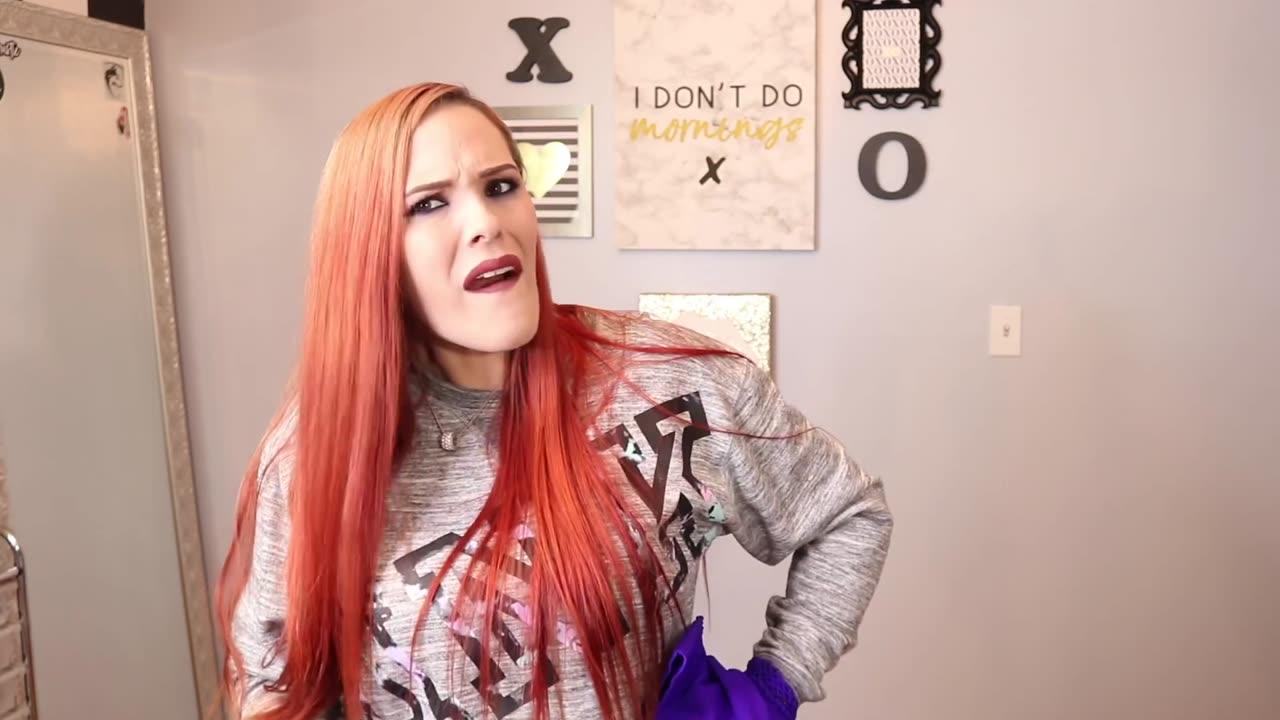 Fashion Nova Fishnet Leggings (kind of)... idk what’s happening.