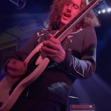 Victor Arruda (Hippies & Cowboys) - LIVE @ 3rd & Lindsley (Short 4)