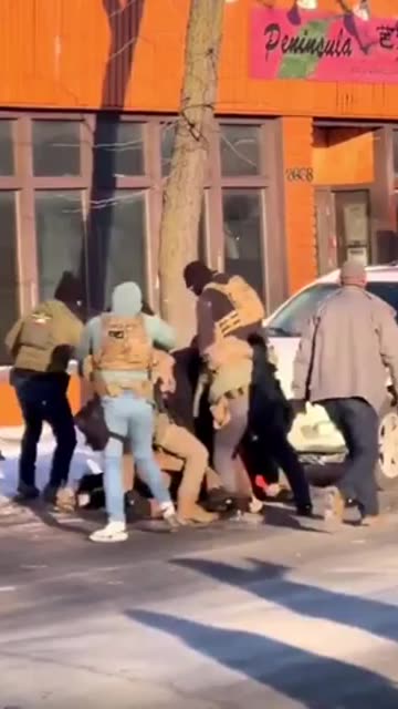 Another angle of the Minneapolis ICE shooting shows 37-year-old Alex Jeffrey Pretti being killed